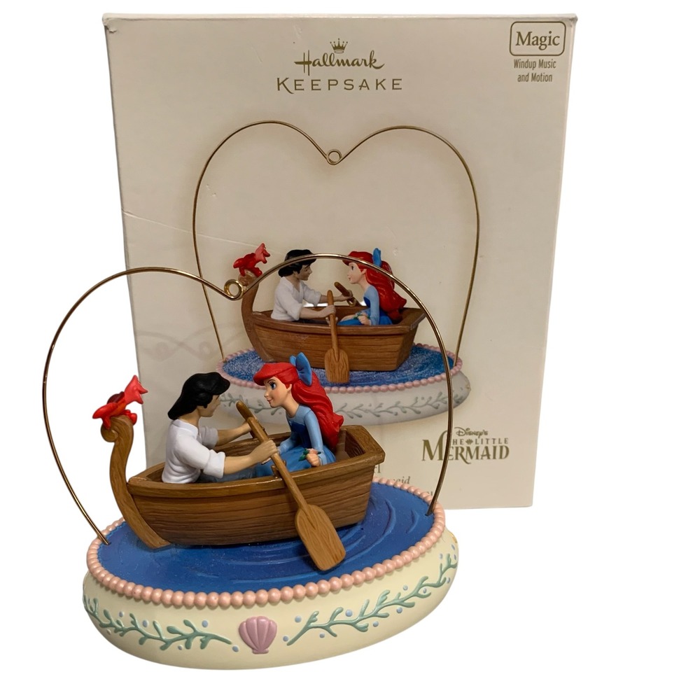 Rare 2007 Hallmark Disney Little Mermaid Kiss the Girl Magic Ornament Box